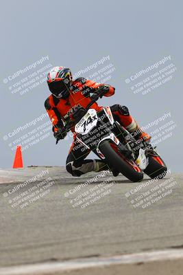media/May-03-2025-CRA (Sat) [[22b18d099a]]/Races/Race 2/